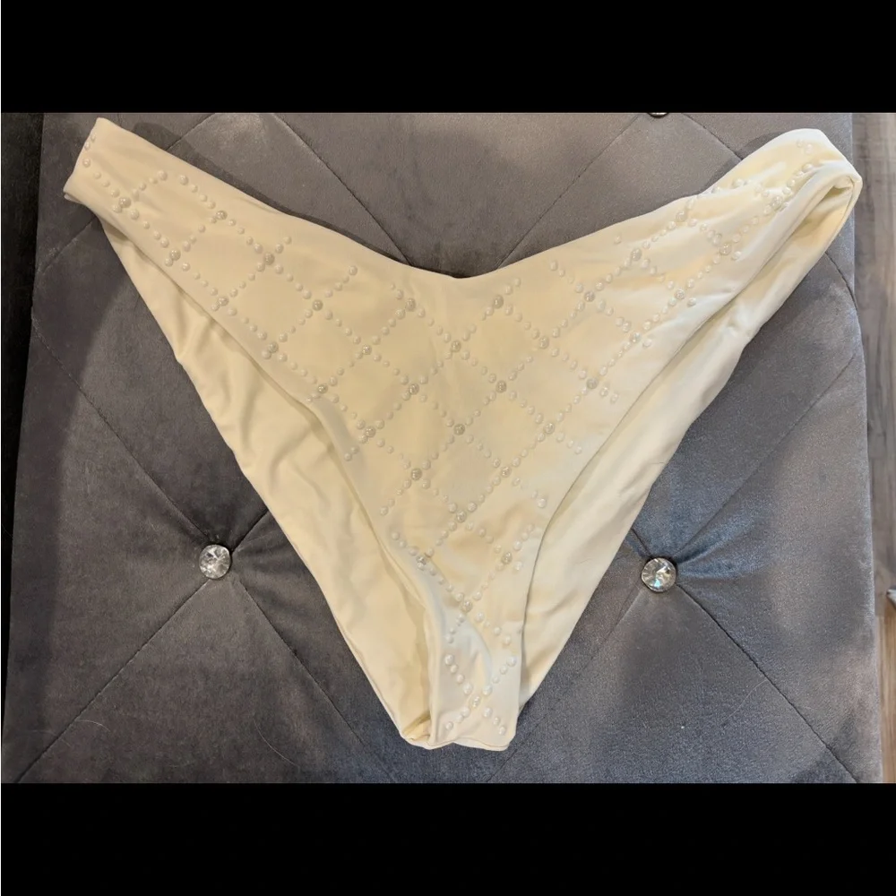 Beach Riot White Bikini Bottom - Picture 5 of 7